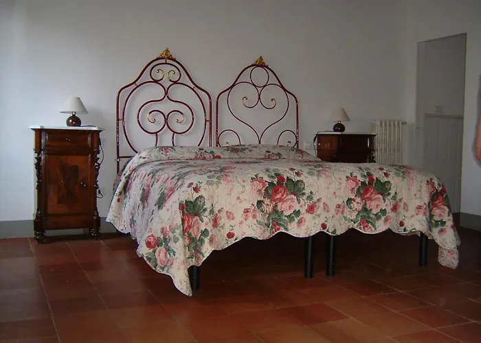 Borgo Ponte Dell\'Asse